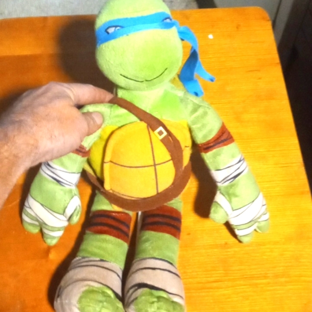 Teenage Mutant Ninja Turtles Nickelodeon Leonardo Plush 26” Stuffed Toy Pillow
